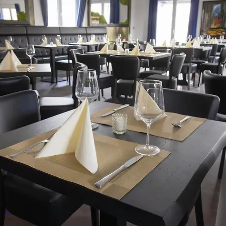 Fairschlafen Boutique Mit Hotelkomfort - Kombuese 1-06 Mit Wintergarten 酒店 *